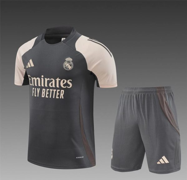 24/25 Real Madrid Black/Pink Short Sleeve Jersey+Shorts